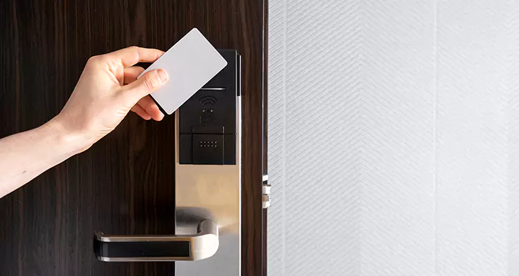 Why Choose Us for Hotel Keycard Lock Repair in Wright, FL?