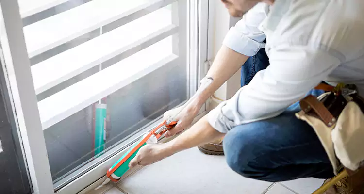 Dap Window Caulk Repair in Wright, FL